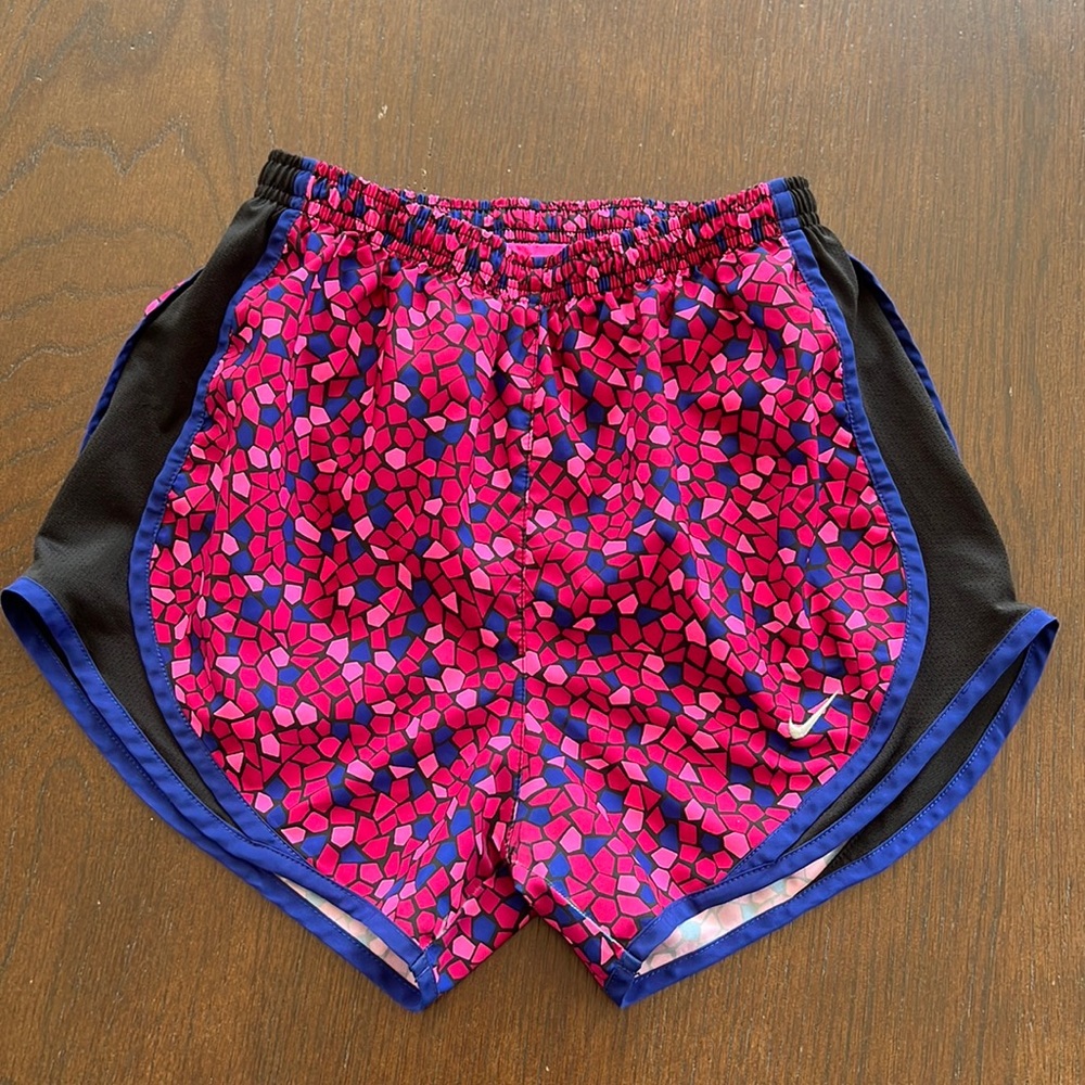 Nike Tempo geo pattern shorts